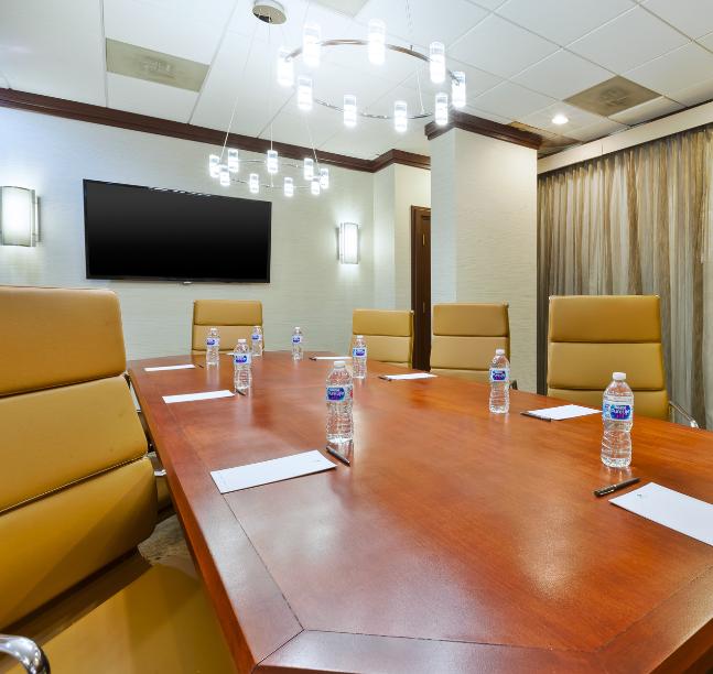 Hotel Auburn Hills Extérieur photo